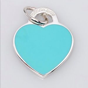 Meet your Posher, Flower